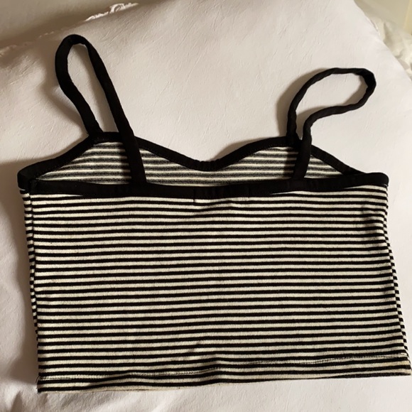 Black/white Crop top - Picture 2 of 3
